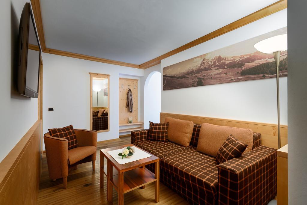 Residence Sovara Santa Cristina Val Gardena Værelse billede